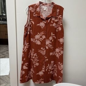 Sleeveless Garnet Hill linen print dress. Size 14